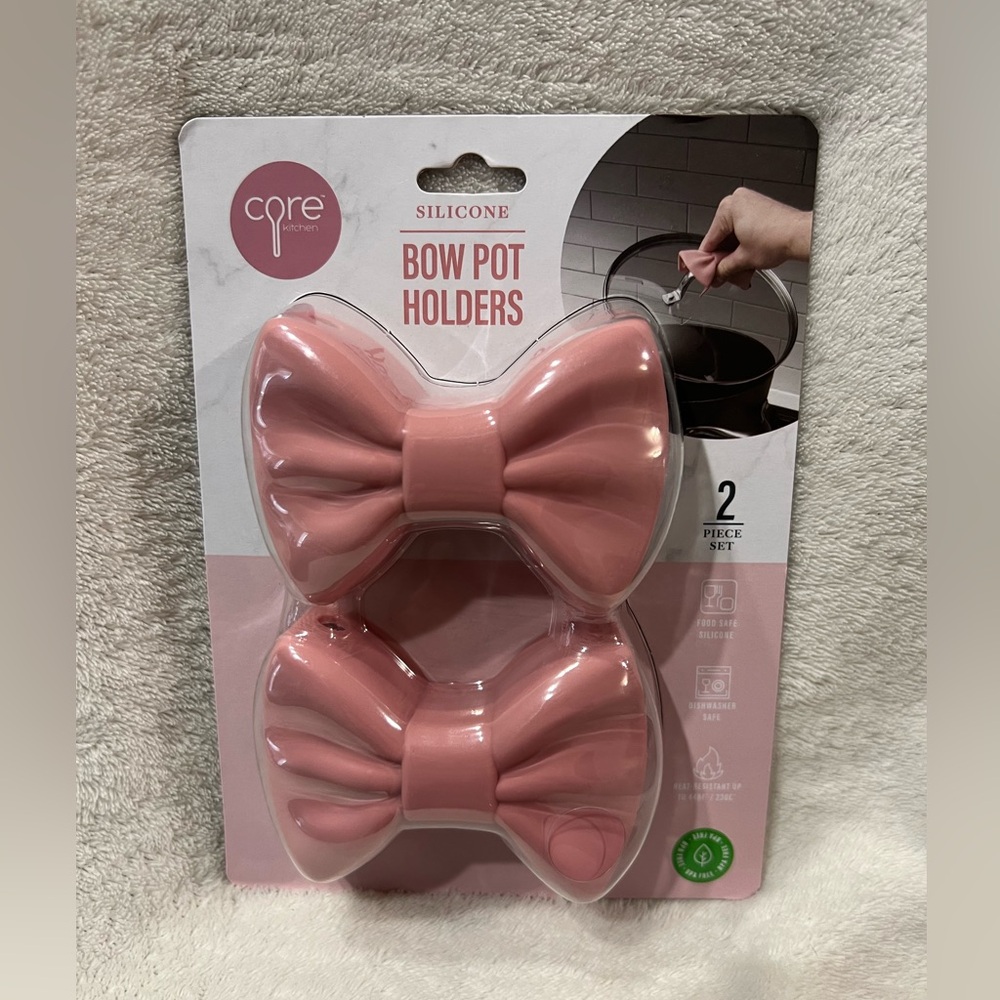 Core Kitchen Pink Bow Pot Holders | 2-Piece Set | Cute Gift Heat Resistant New